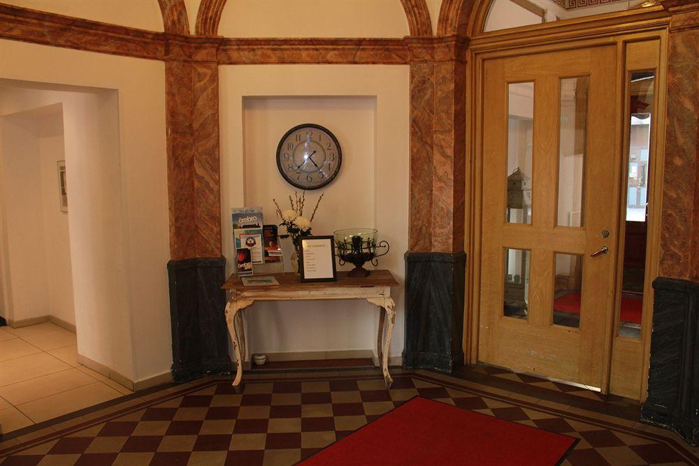 Hotell Hjalmar Όρεμπρο Εξωτερικό φωτογραφία